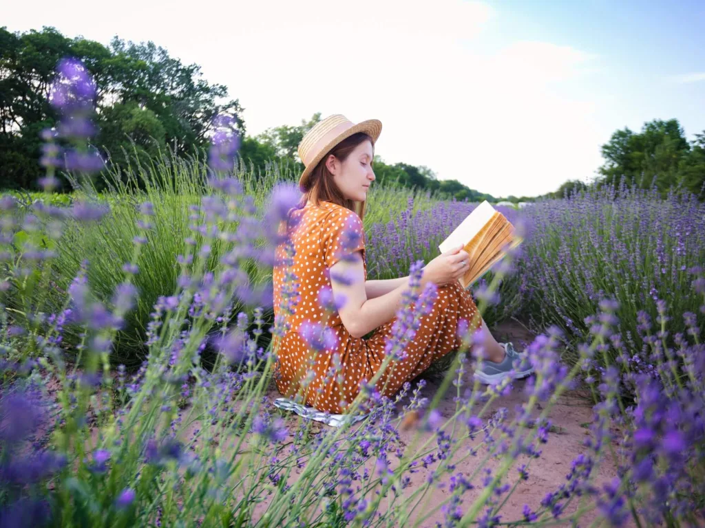 The Lavender Girl Summer vibes.